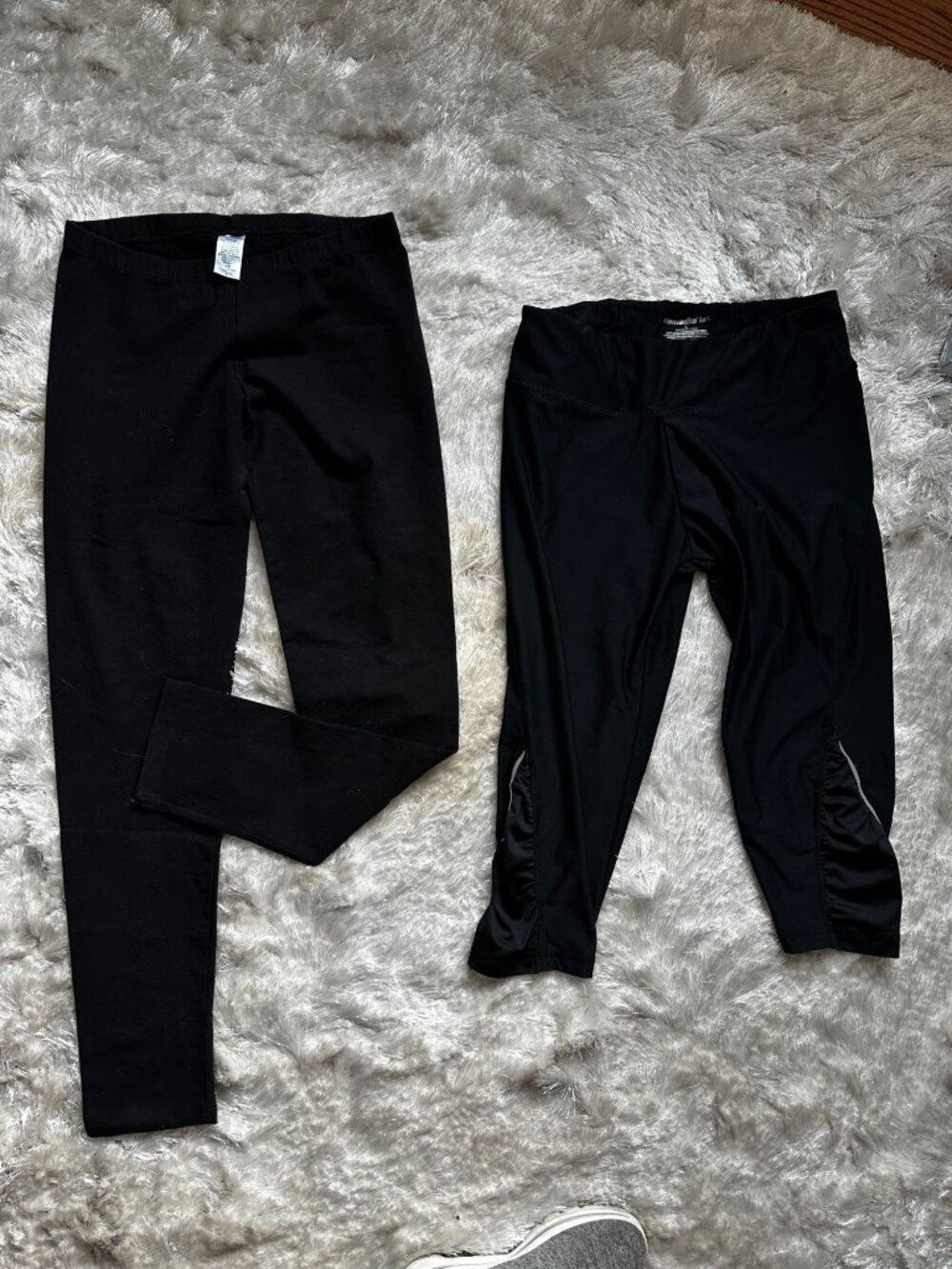 2 black leggings long and cropped length Large Marika Tek